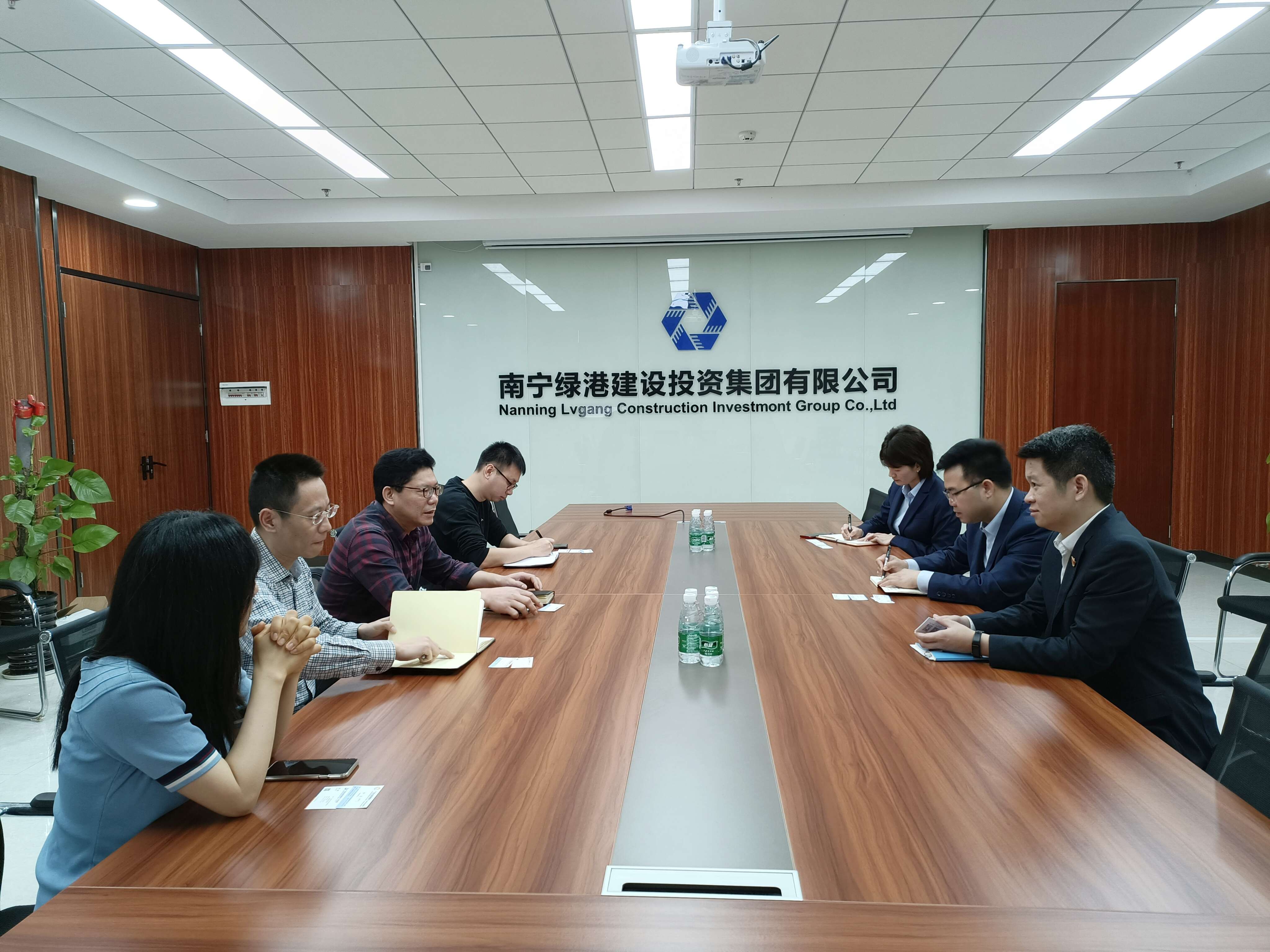 ������(�й���)���޹�˾����