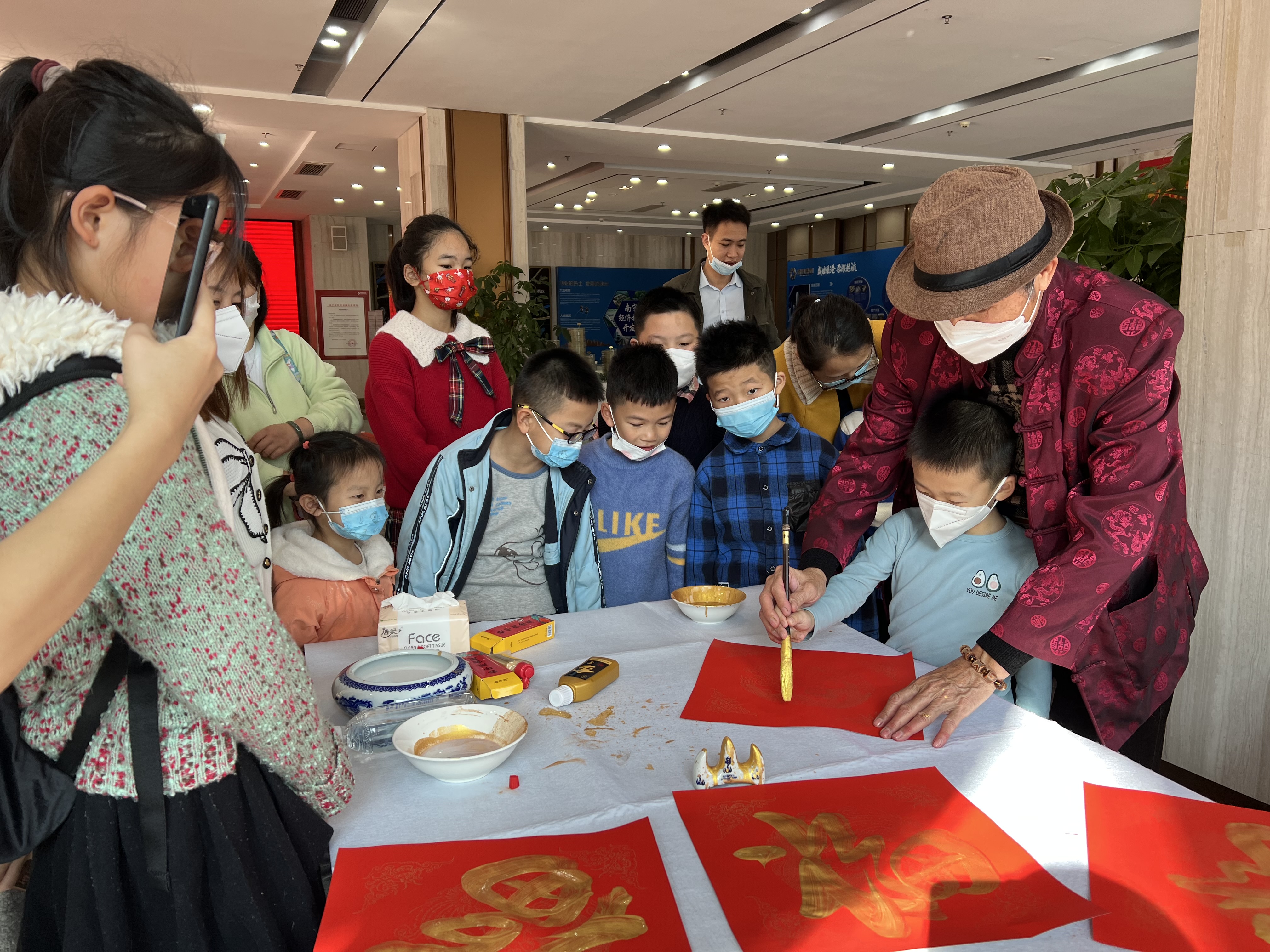 ������(�й���)���޹�˾����